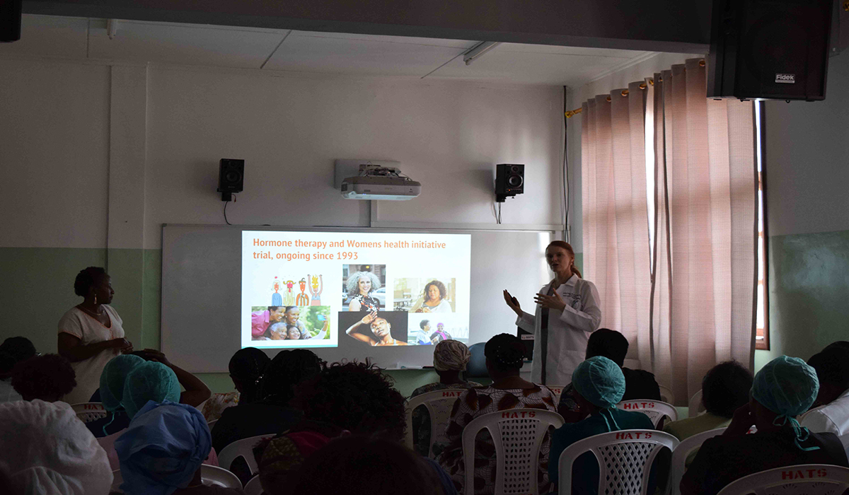 CÃ©lÃ©bration de la journÃ©e mondiale de la femme, nous fÃªtons celle qui donne la vie !