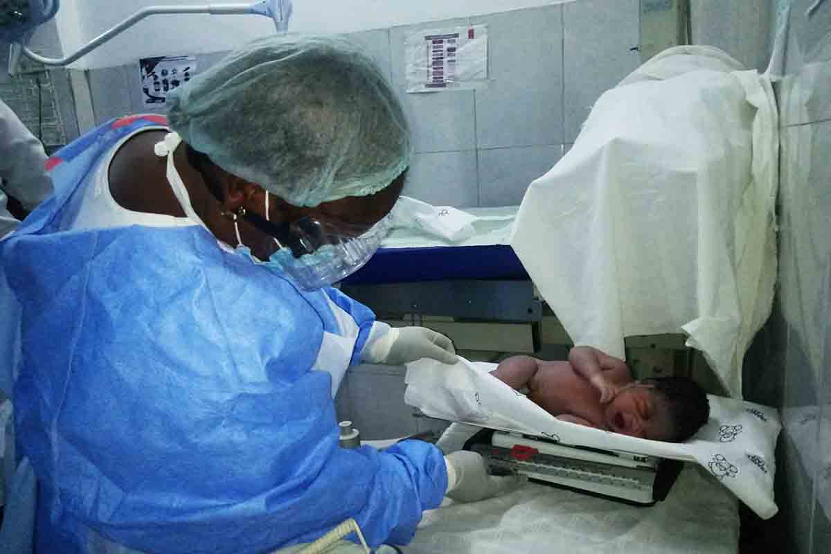 Un accouchement sÃ©curisÃ© grÃ¢ce au don de Direct Relief