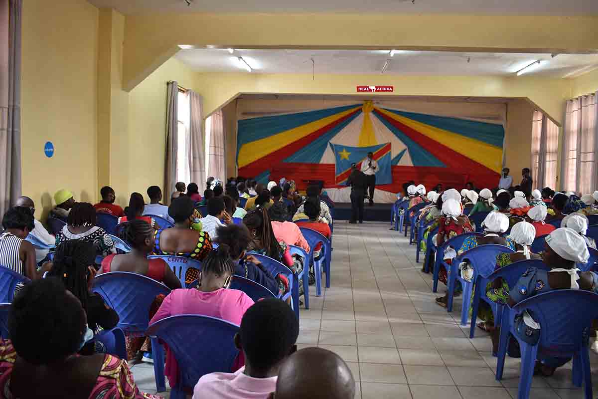 111 finalistes de la cellule HEALING ARTS reÃ§oivent leurs brevets de formation vocationnelle 