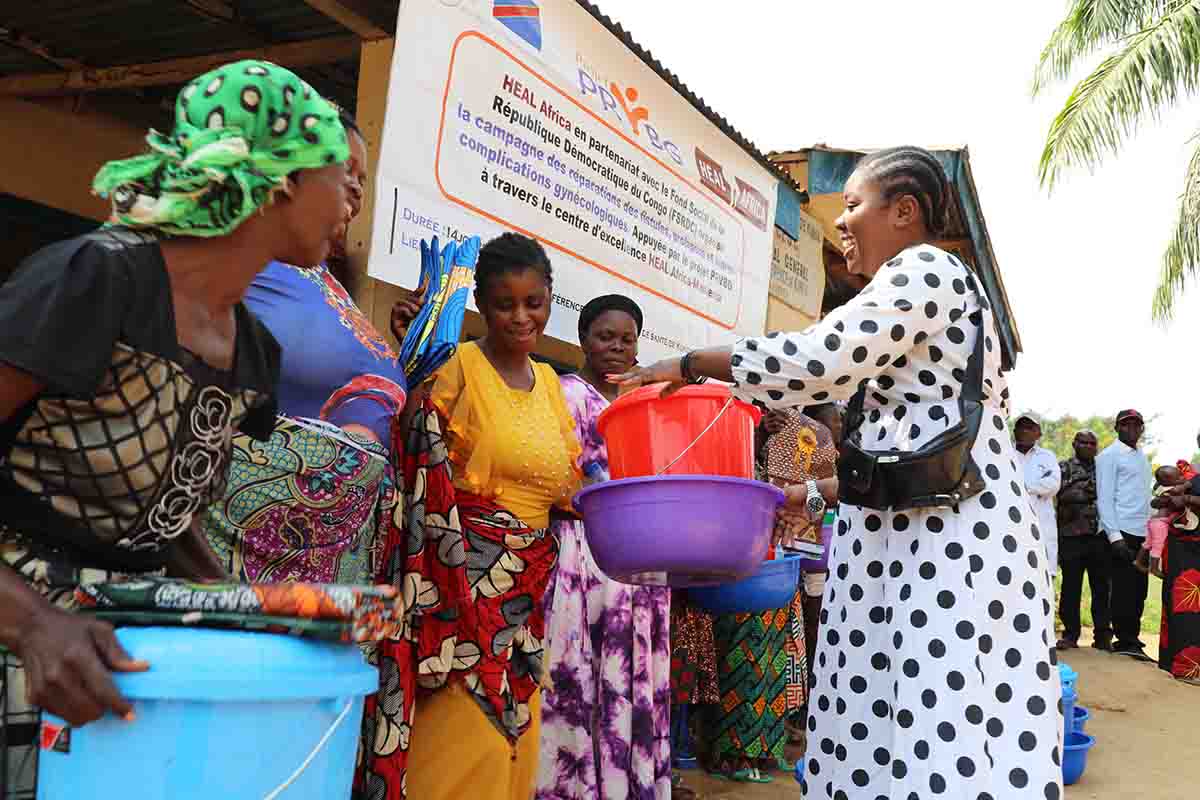 Chirurgie rÃ©paratrice gratuite pour la femme du Maniema : 200 patientes dÃ©livrÃ©es des fistules et prolapsus gÃ©nitaux.