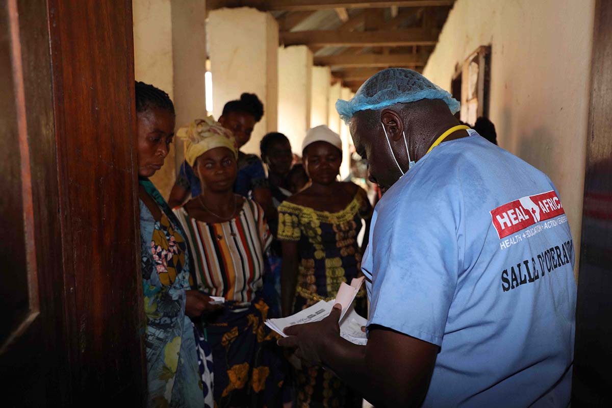 Chirurgie rÃ©paratrice gratuite pour la femme du Maniema : 200 patientes dÃ©livrÃ©es des fistules et prolapsus gÃ©nitaux.