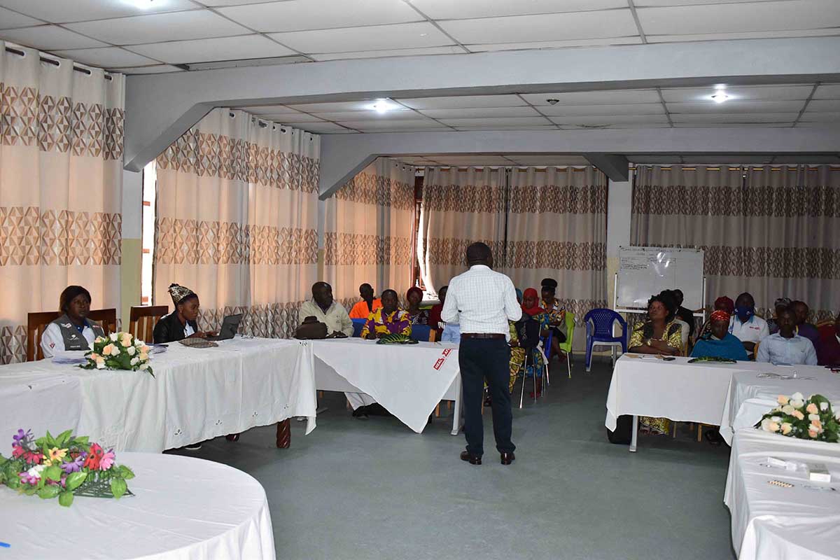 Sensibiliser la communautÃ©, amÃ©liorer la santÃ© de la femme et de la jeune fille