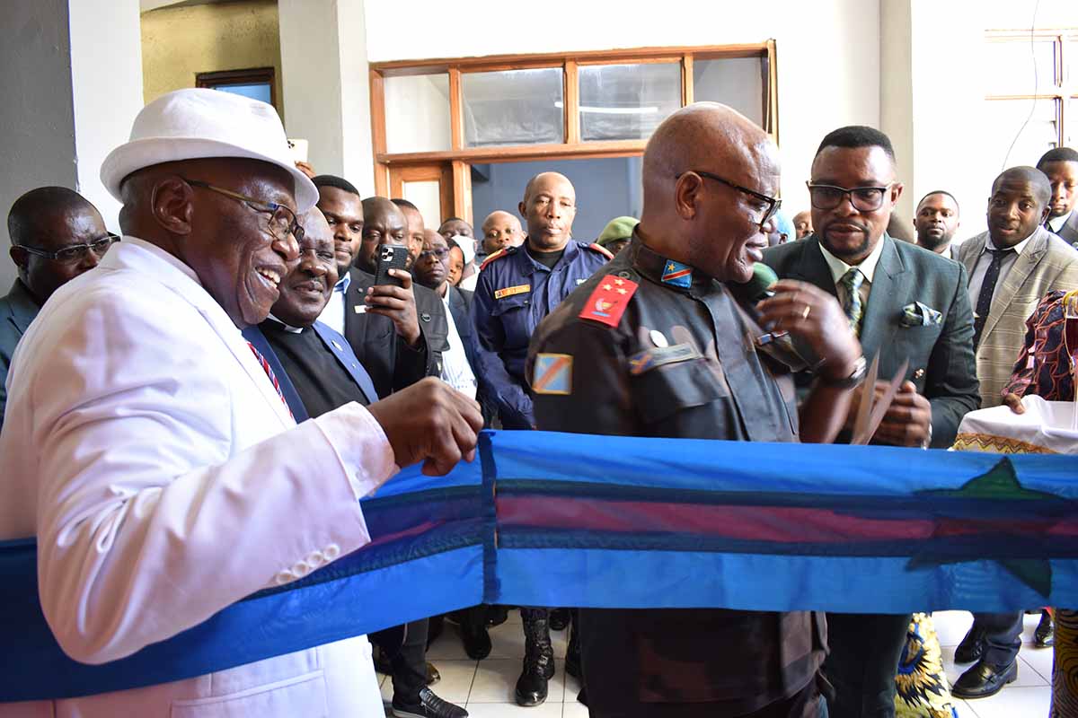 Un tout nouveau bÃ¢timent inaugurÃ© Ã  lâ€™HÃ´pital HEAL Africa