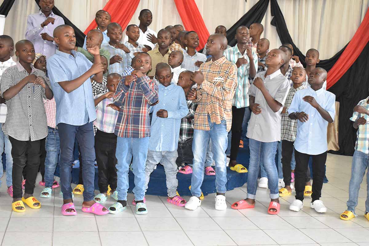 Projet Enfants Bien Aimés : Pour qu’aucun enfant ne reste dans la rue !