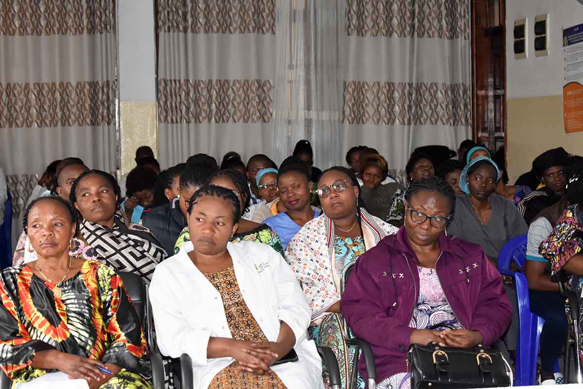 Renforcement de l’approche globale de prise en charge des fentes labiales et palatines à HEAL Africa