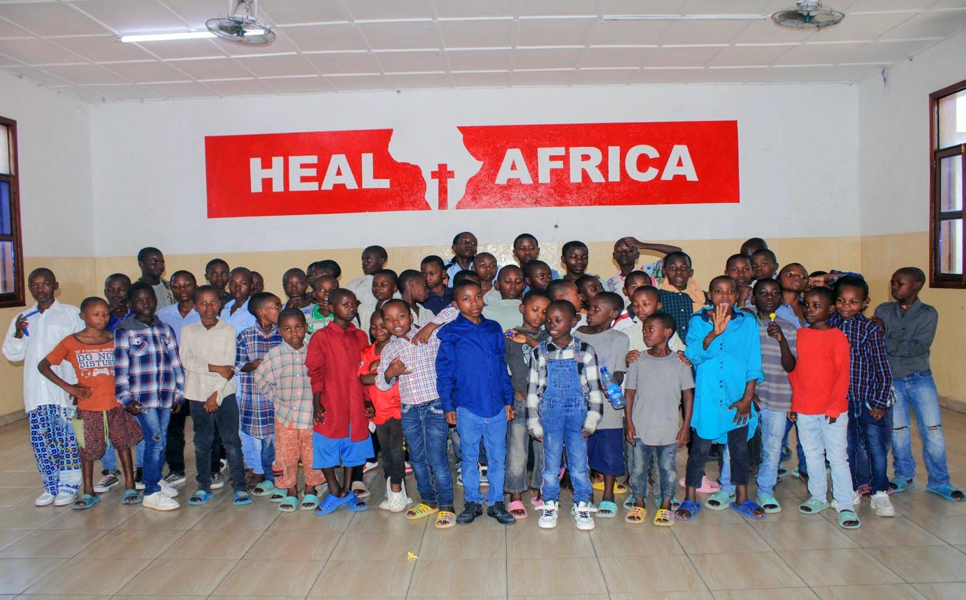 Au-delà de l’abri : préparer les enfants à une nouvelle vie après la crise